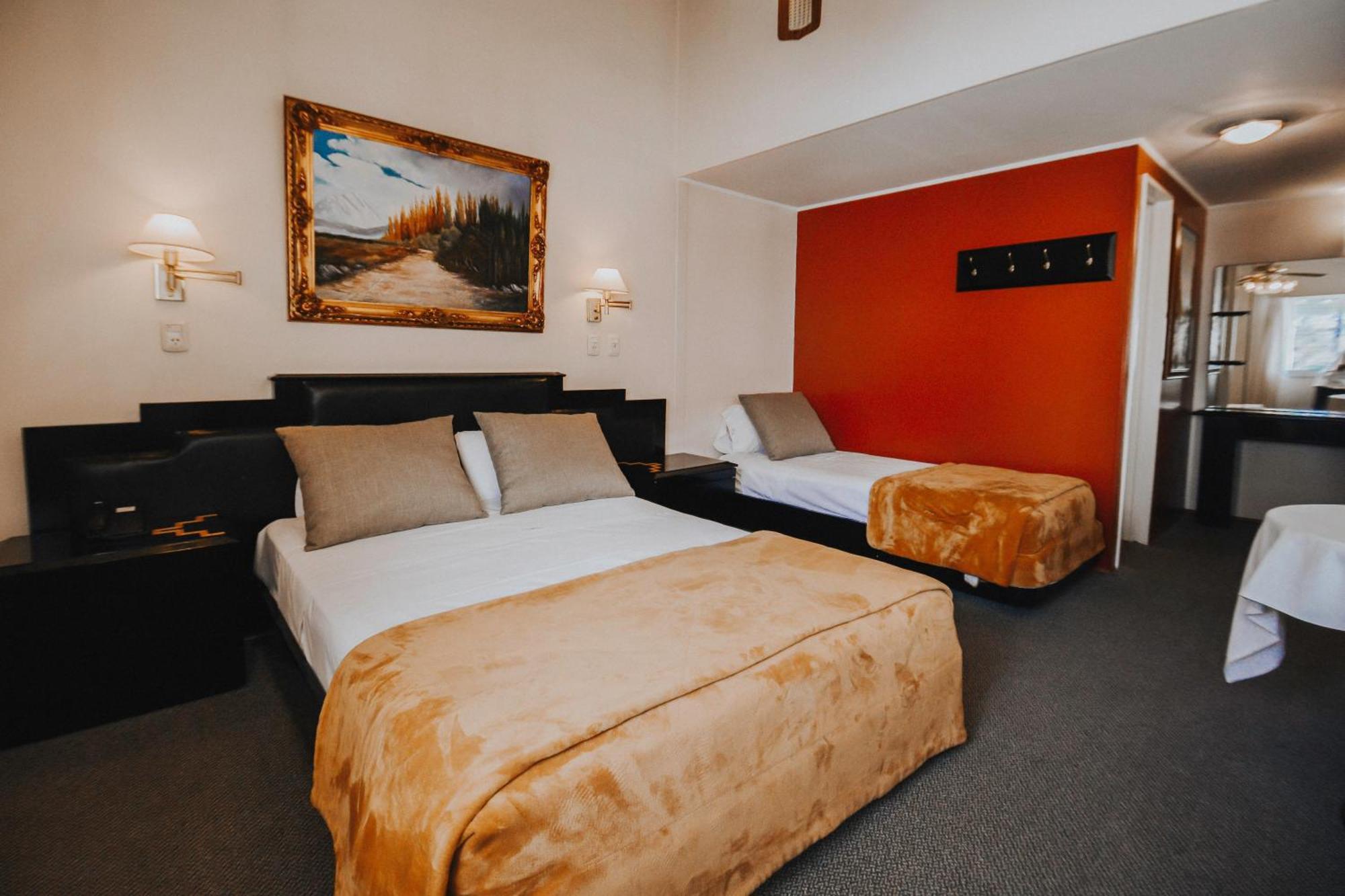 Nutibara Hotel 3*